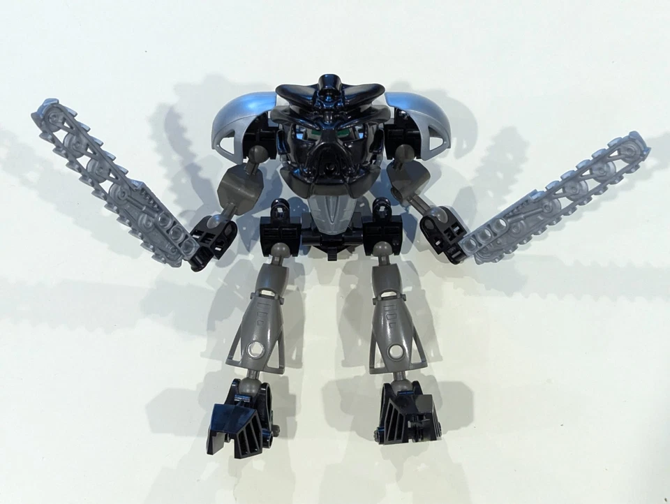 LEGO Bionicle Toa Onua Nuva 8566, Complete Set, Excellent Condition - Image 2 of 3