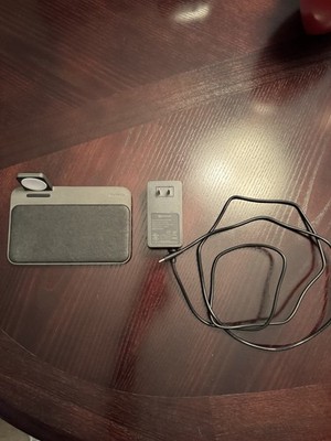 NOMAD Base Station for iPhone & Apple Watch 7.5W QI Wireless Charging Pad