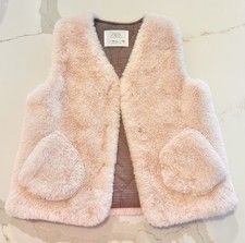 ZARA Kids Girls 4-5T Light Pink Faux Fur Vest Snap Closure