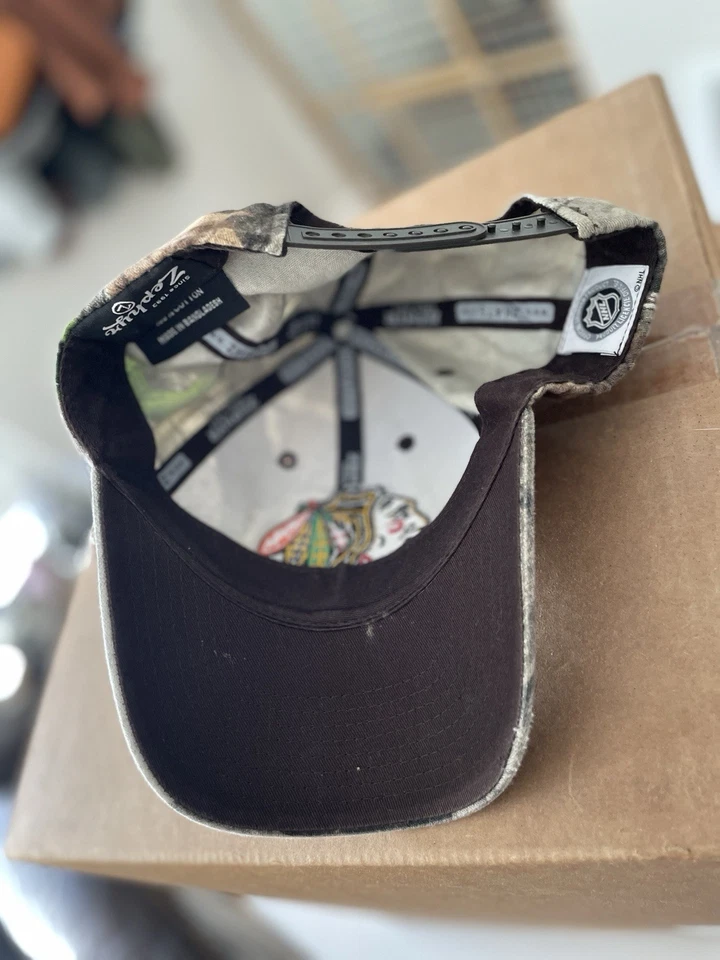 Chicago Blackhawks Camo Hat Zephyr - Image 4 of 4