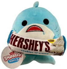 ZURU Snackles Series 2 Plush Seth Shark w/ Hershey’s Bar NWT 11” Great Gift Idea