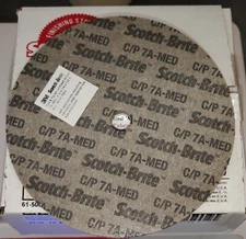 3M Scotch Brite Cut & Polish Unitized Wheel 6” x 1/4” x 1/2” 7A Medium