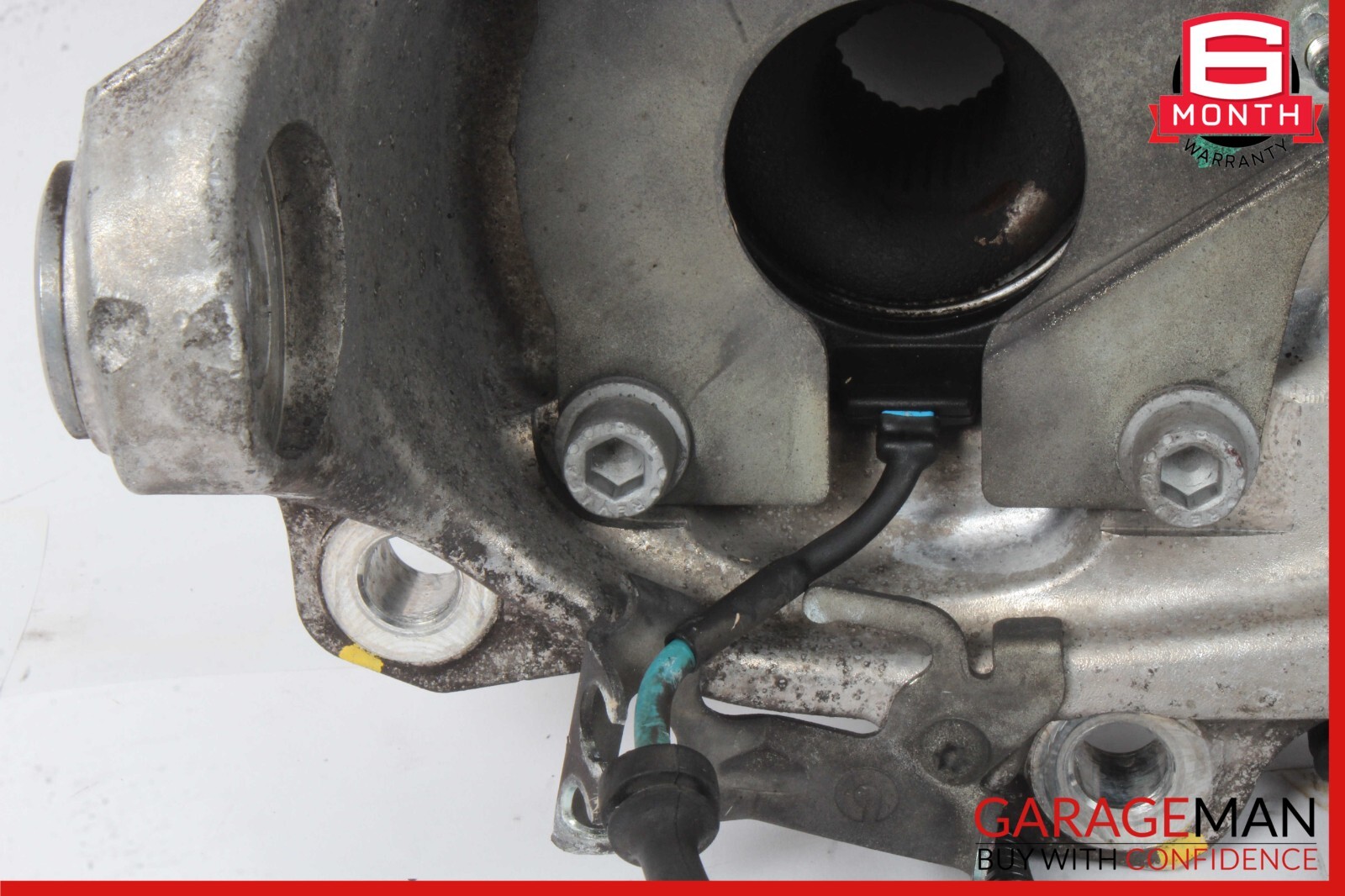 11-19 Maserati GranTurismo S M145 Front Left Side Spindle Knuckle Hub OEM