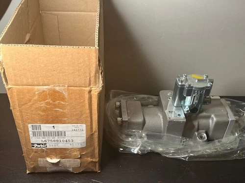Parker Schrader Bellows L6758810453 Solenoid Valve 2 Position 1" 120VAC NEW