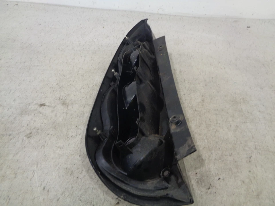 Smart Forfour Drivers 2006 luz trasera lateral A4548200264 Foto 2 de 3