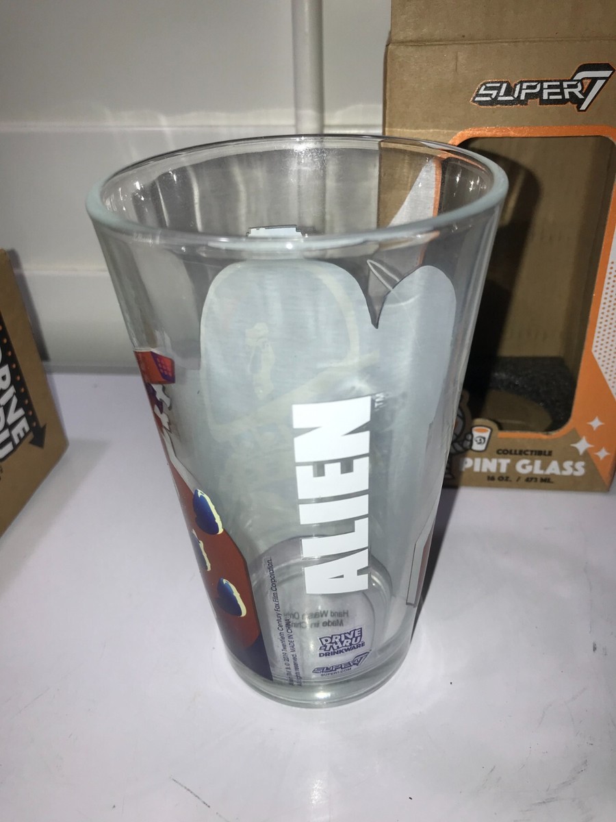 コレクション ALIEN CORRECTABLE PINT GLASS / Super7 コレクション ALIEN CORRECTABLE PINT GLASS / Super7 Alien