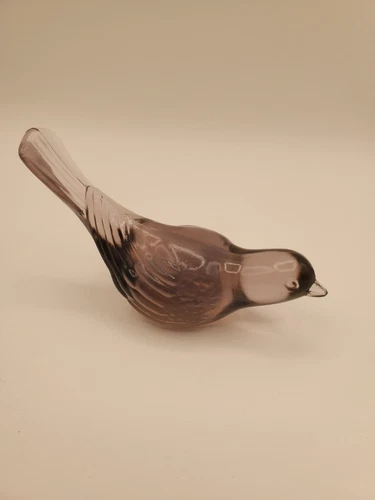 Vtg Fenton Purple Lavender Long Tail Glass Bird
