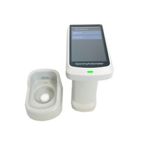 Digital Spectrophotometer 30 Measurement Parameters 40 Evaluation light Sources