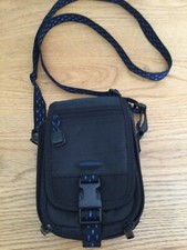 Samsonite Black Nylon Small Convertible Camera Case Organizer Lightweight Bag
