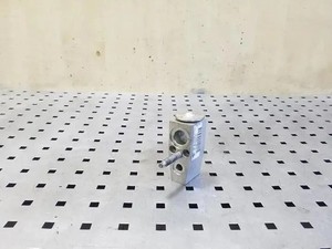 FORD KUGA II Van A/C Conditioner Expansion Valve DV6N19849AA 2.00 26216704