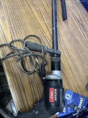 rocker Superdriver 4063 screw gun With Grabber Superdrive 75 Series Attachment 