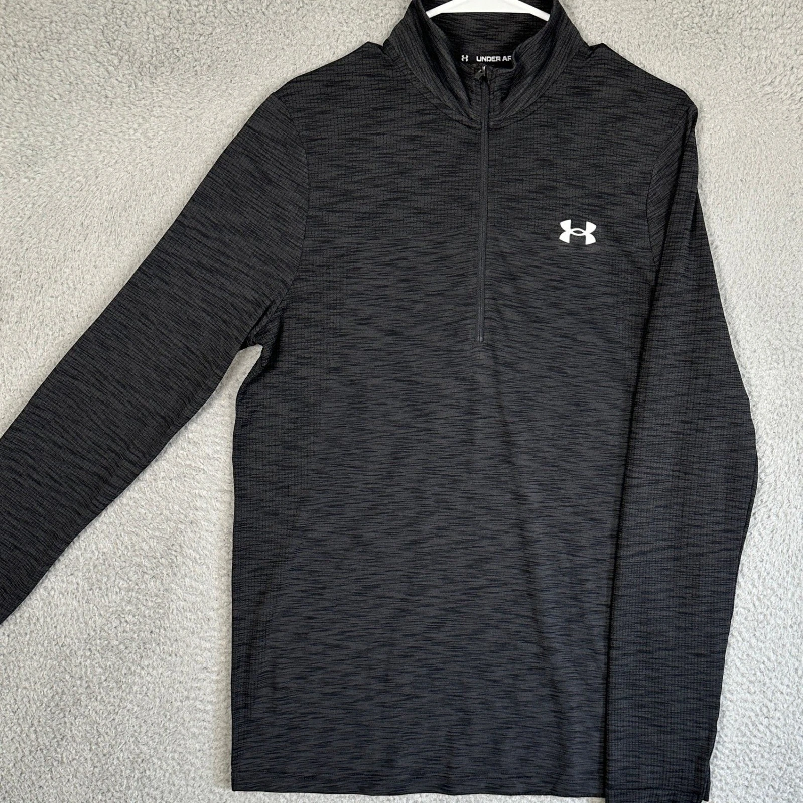 Under Armour Shirt Men Medium Black Heather Quarter Zip Pullover Fitted Athletic