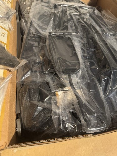 Mercedes Benz 500K AK Cabriolet 1935 1:8 Pocher Model Kit - Picture 22 of 24