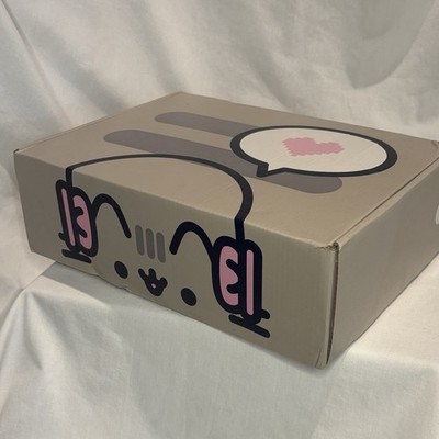 Pusheen Box Only~ 2022 Winter Exclusive Pusheen Box Culturefly