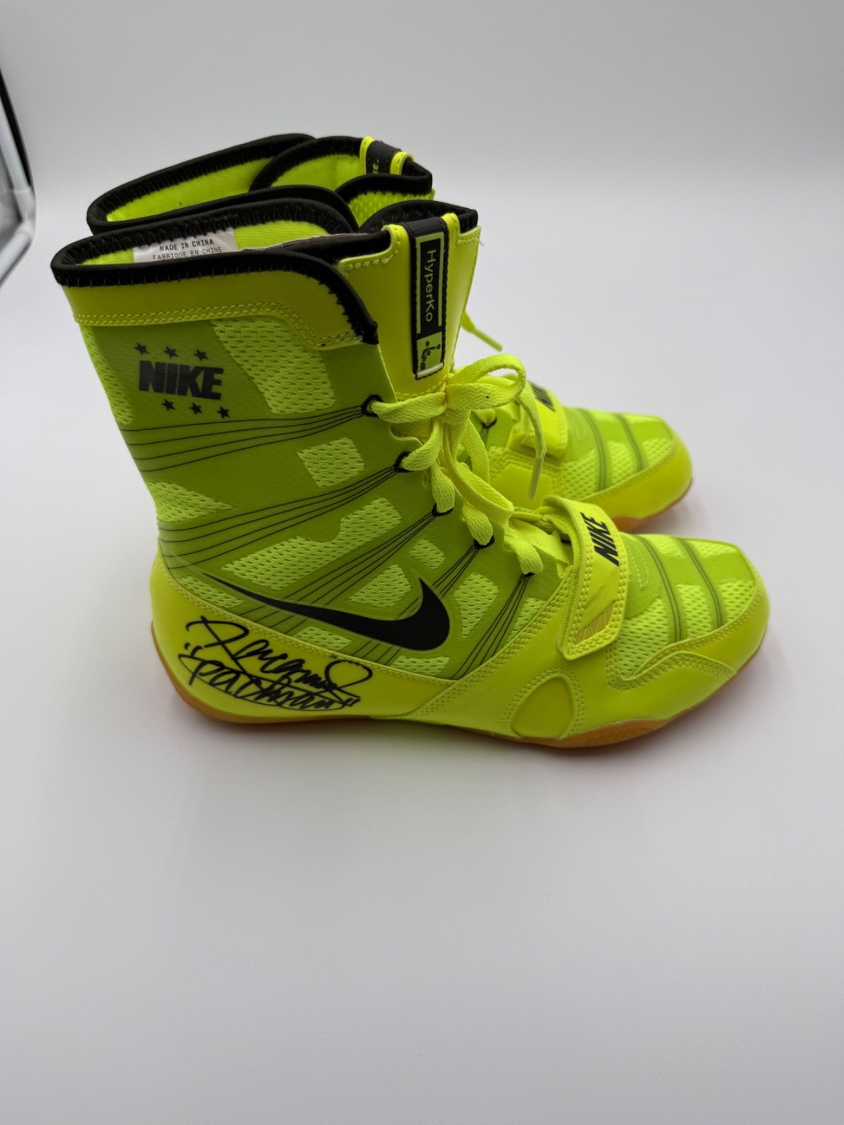 Manny Pacquiao Signed Autographed Nike Hyperko boxing shoes PSA Authenticated view 8