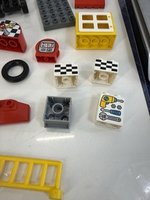 LEGO Duplo DISNEY Mickey Mouse Racer 10843 Incomplete