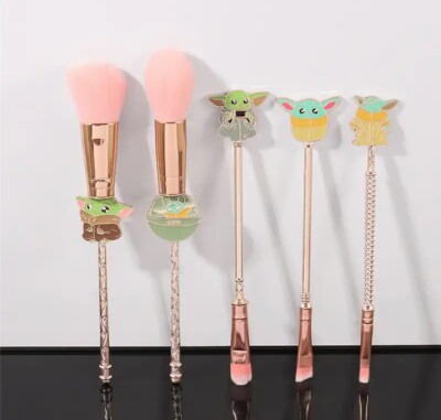 Star Wars The Mandalorian Baby Yoda Make-up Pinsel Lidschatten Rouste Neu