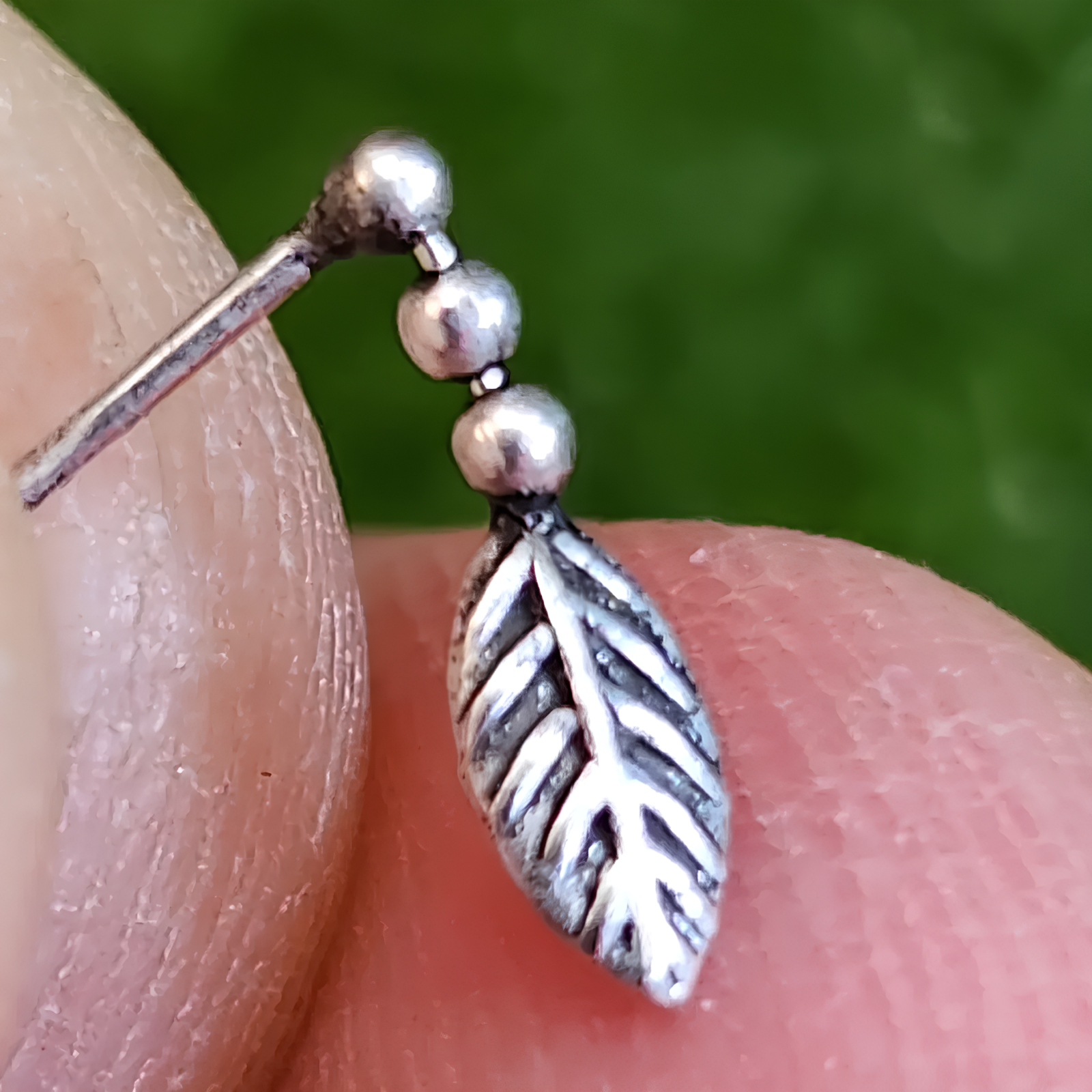 Nose Stud Angel Feather Dangle Beaded 22g (0.6mm) 925 Sterling Silver Ball Ended
