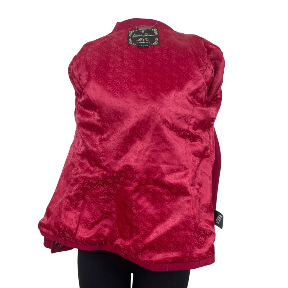 Chaqueta de chaquetón Guess Jeans para mujer roja con capucha con detalles de botones y bolsillos talla XS Foto 4 de 4