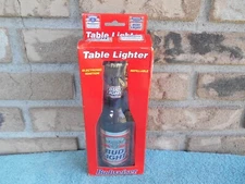 VINTAGE 1998 BUD LIGHT PLASTIC 7-1/2" BEER BOTTLE BUTANE FLAME TABLE LIGHTER.