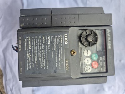 Mitsubishi Inverter D700 FR-D740-080-EC Variable Frequency Drive (Damaged)