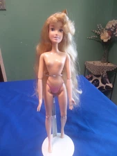 DISNEY SINGING AURORA 17'' NUDE DOLL