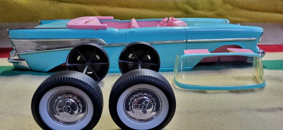 Coche Barbie Chevy Mattel 57 de colección (1988) - Caja abierta, nunca montado NewOldStock Foto 4 de 4