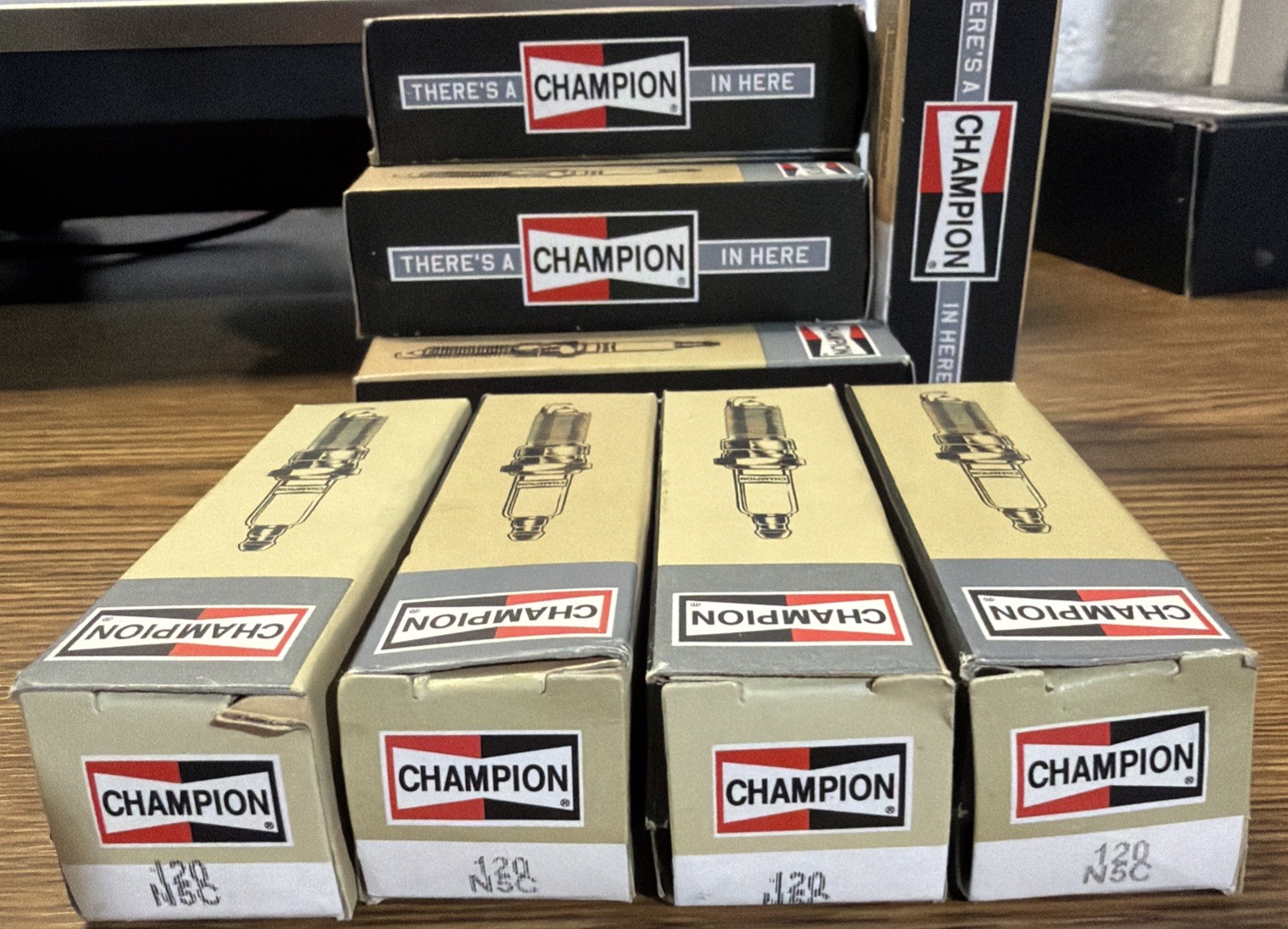4 Champion 120 Spark Plugs BR6ES 95205 N5C NEW