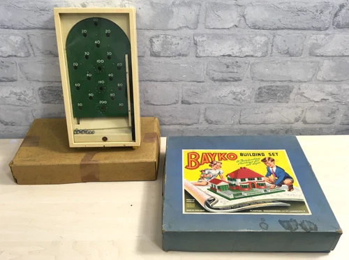 Vintage Chad Valley Pinball Game & Bayko Building Set in Original Boxes (AH140T)