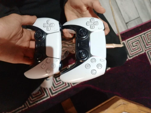 Sony PlayStation 5 Blu-Ray Edition Console God of War Ragnarök Bundle - Bianco - Foto 3 di 4