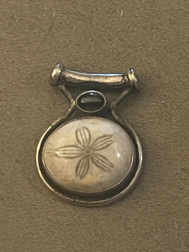 Vintage Sajen Offerings S/S Fossil Sand Onyx Dollar Small Pendant (8gr)