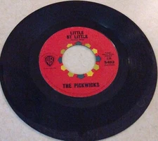 The Pickwicks  Little By Little / I Took My Baby Home 1964  Warner 5492  GOOD+