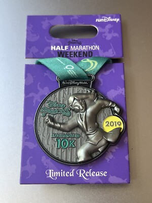 Run Disney 2019 Princess Half Marathon Medal Pin Enchanted 10K Mulan NEW onCard