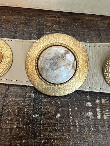 Vintage Beige Adjustable Belt Gold Tone Medallions Center Faux Marble Stone S/M - Picture 4 of 6
