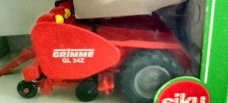 Siku 1:32 - 2272 - Grimme. Pianta patate GL 352 - Immagine 2 di 3