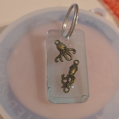 Clear Acrylic Octopus Charms Keychain Bronze Animal Theme Detachable Keyring
