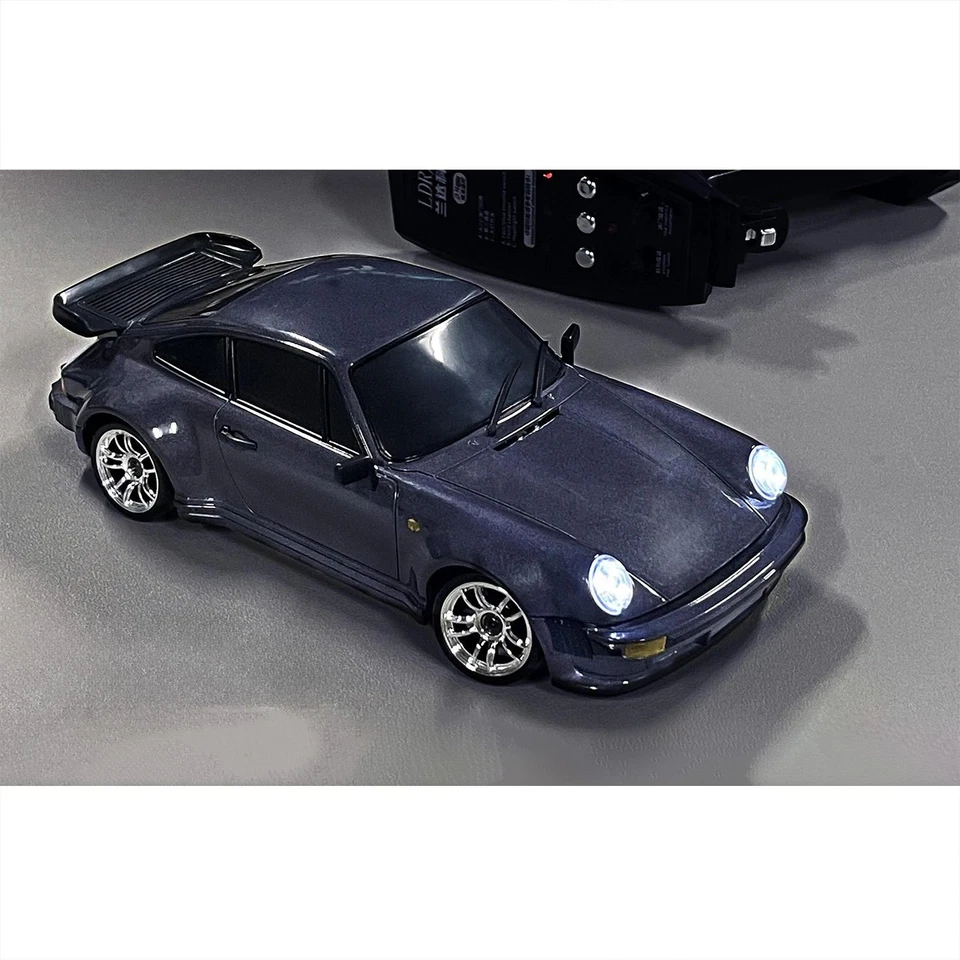 1:18 2.4G 4*2 RC Drift Car LDRC LD1898 Racing Vehicle 911 Gyroscope Metal Shell - Image 3 of 3