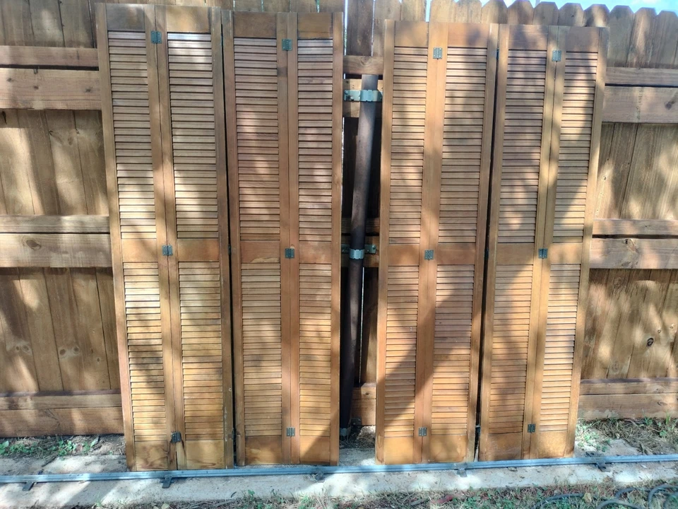Persianas interiores de madera vintage para ventana de plantación 34 pulgadas por 70 pulgadas Foto 4 de 4