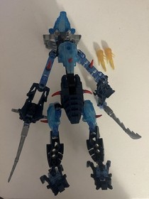 LEGO Bionicle 8916 Barraki Takadox 100% Complete With Squids 2007 Mahri Nui!
