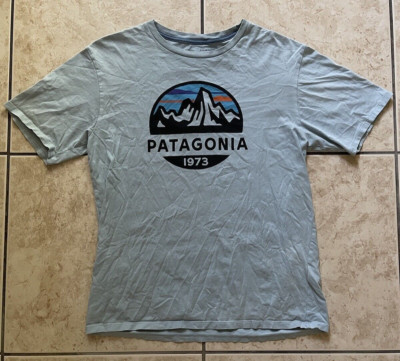 Patagonia Men's Small Short Sleeve Graphic T-Shirt Blue Athletic Training Tee