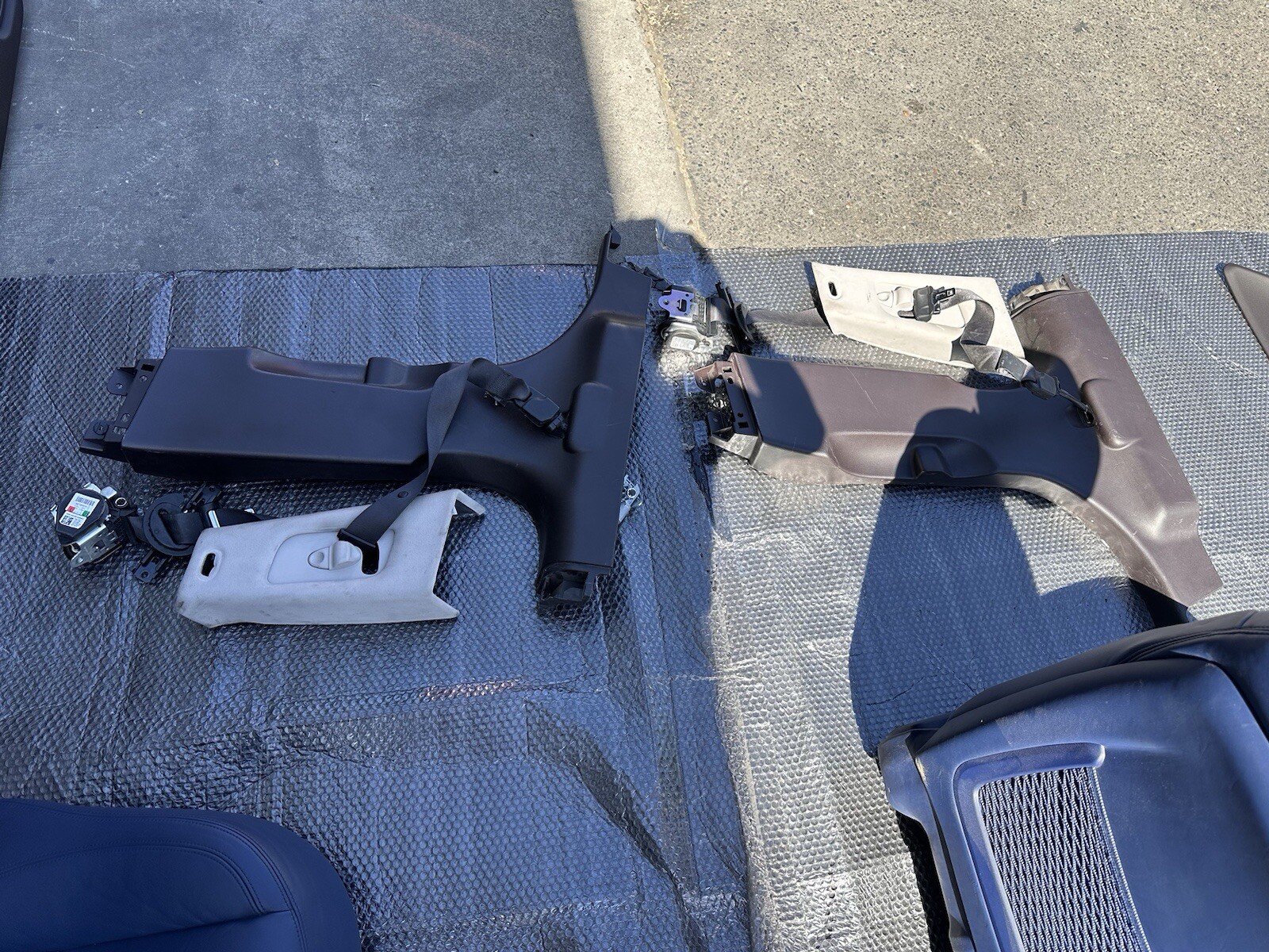 14-20 Maserati Ghibli Interior Set Blue With Brown OEM￼