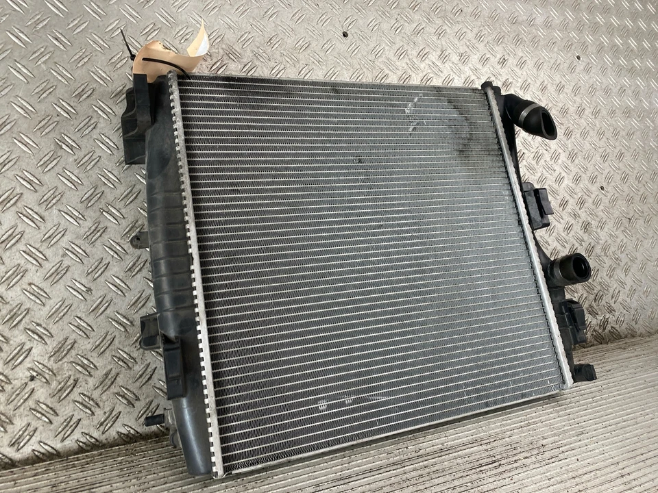 73356 Radiador RENAULT Kangoo I (KC) 8200384071 Foto 2 de 4