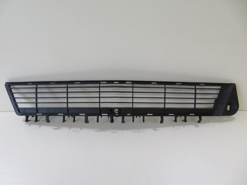 FRONT GRILL FOR VAUXHALL VECTRA FOR YEARS 2003-2005 - Picture 1 of 7