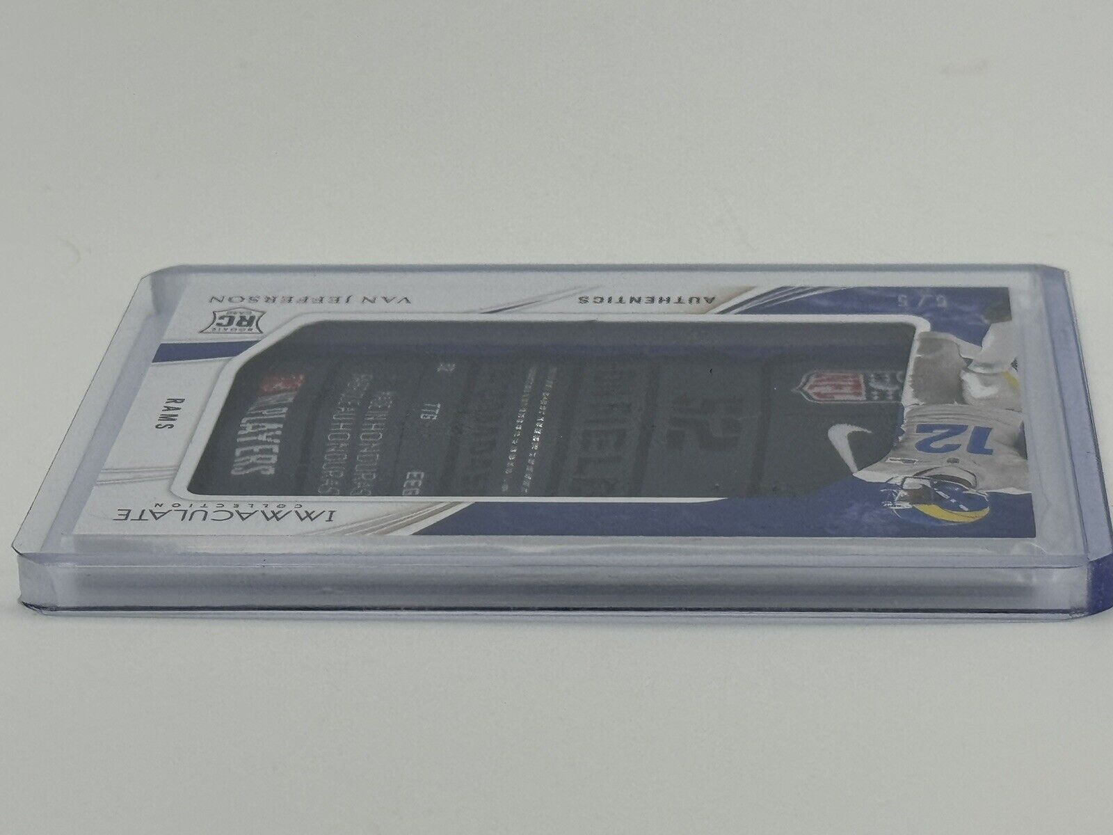 Picture 4 of 6