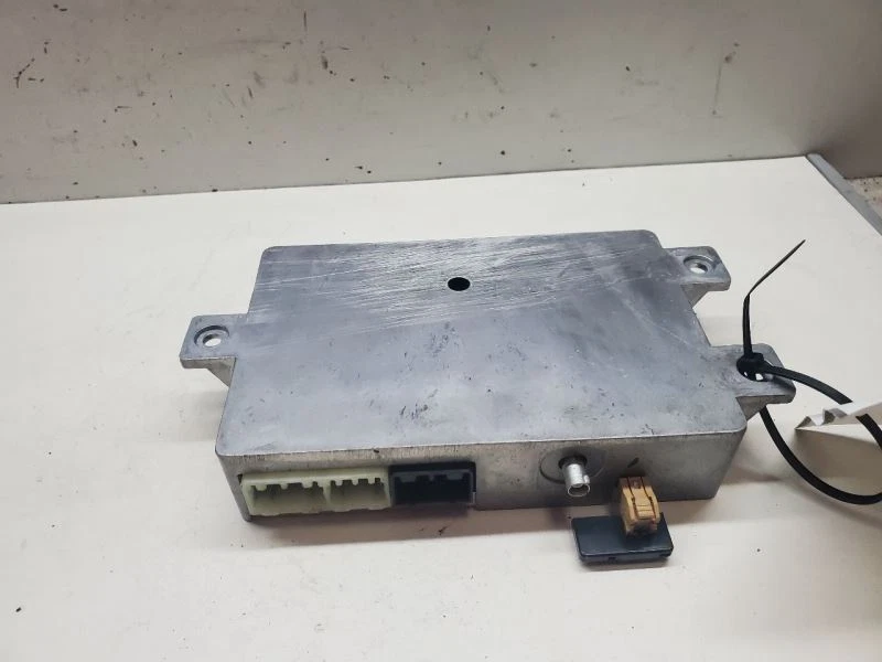 2012-2016, Chevrolet Impala, модуль управления спутниковой связью, PN-22808242 - Изображение 4 из 4