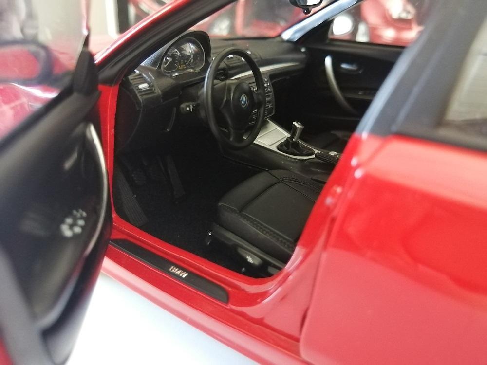 京商 kyosho BMW 120i 1シリーズ E87 Red 1/18 京商 kyosho BMW 120i 1シリーズ E87 Red 1/18 - メルカリ