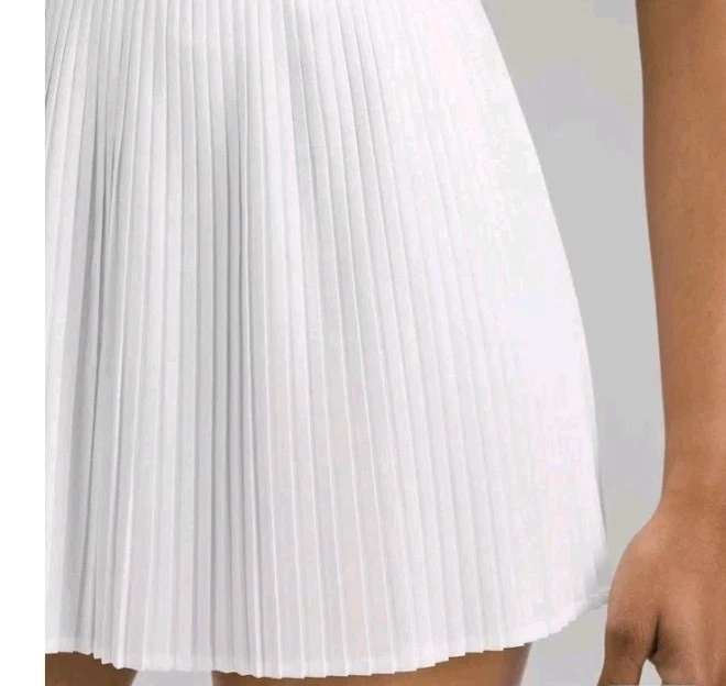 VESTIDO TENIS PLISADO CUELLO REDONDO LULULEMON PARA MUJER en BLANCO TALLA 8 NUEVO CON ETIQUETAS Foto 2 de 4