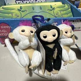 SET OF 3 FINGERLINGS - FRIENDSHIP @ YOUR FINGERTIPS