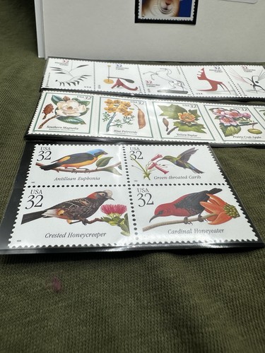 Mixed Lot Of 26 .32c USPS Stamps. Space Discovery, Bright Eyes, Hitchcock, etc - Picture 7 of 18