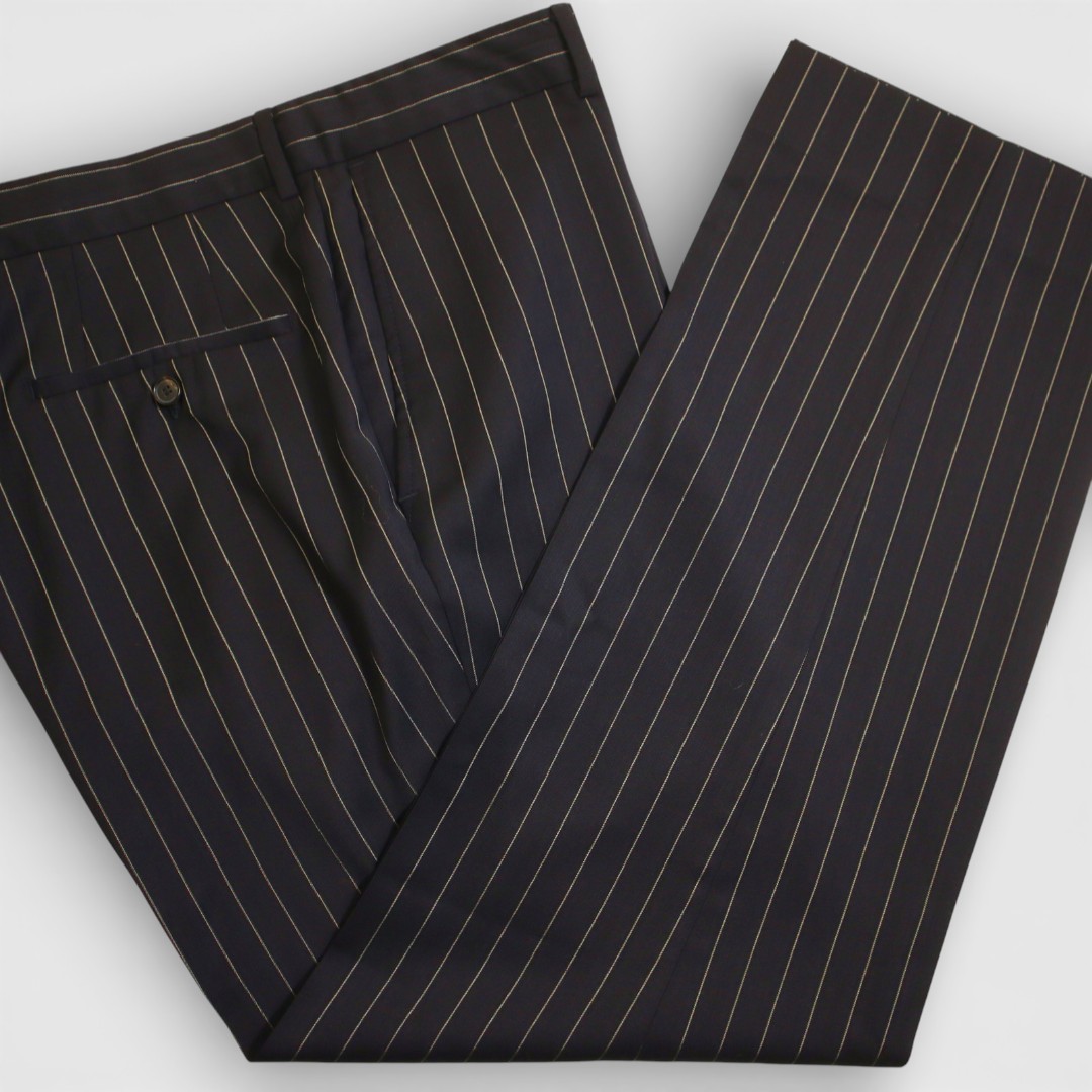 Vintage Hugo Boss 2 Piece Suit 44R Navy Blue Pinstripe Wool 3 Button thumbnail 15